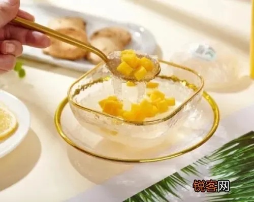 夏日燕窝冷饮新食法：美味与清凉的双重享受